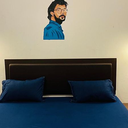 El Profesor Varanasi Bagian luar foto