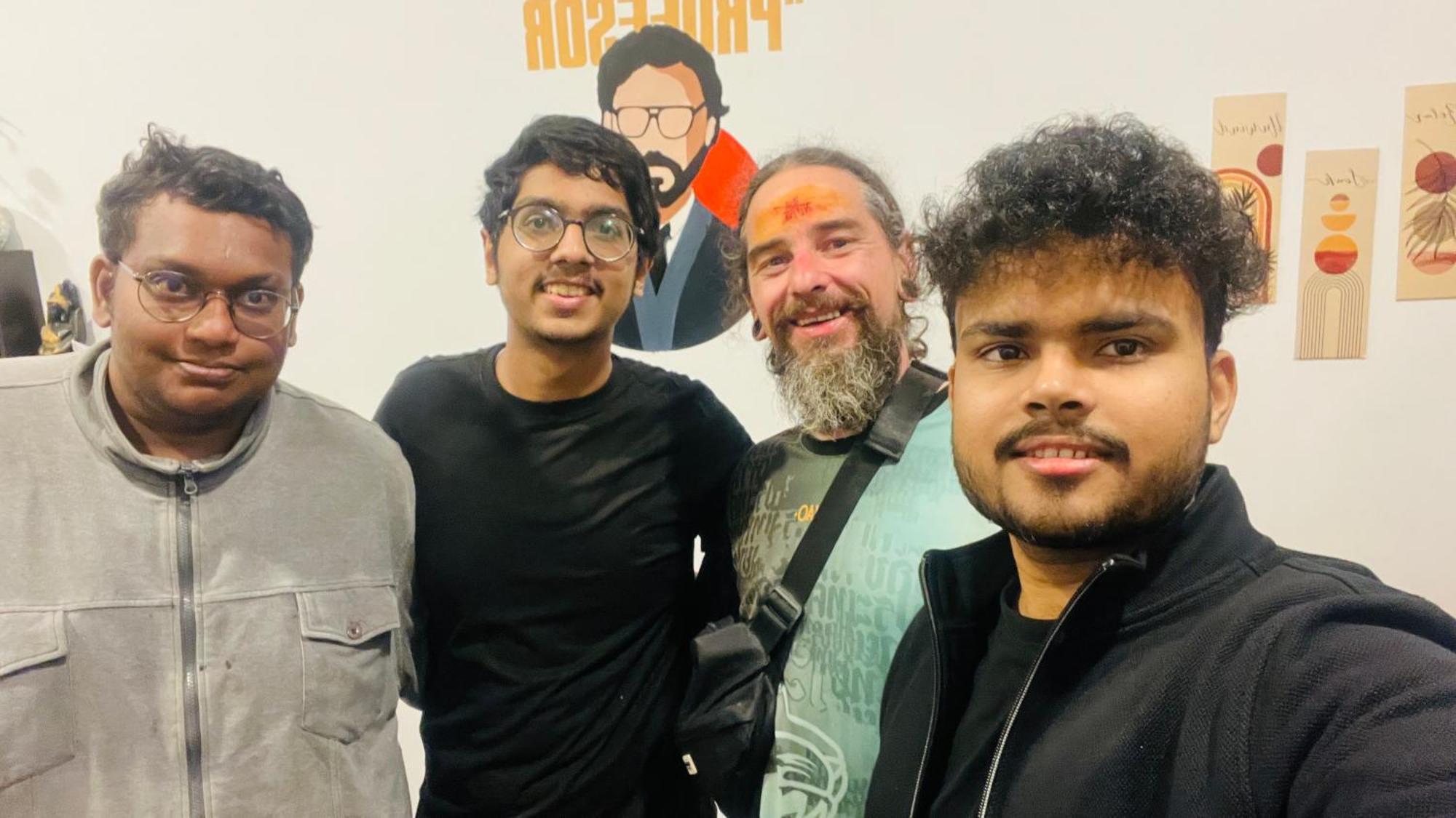 El Profesor Varanasi Bagian luar foto
