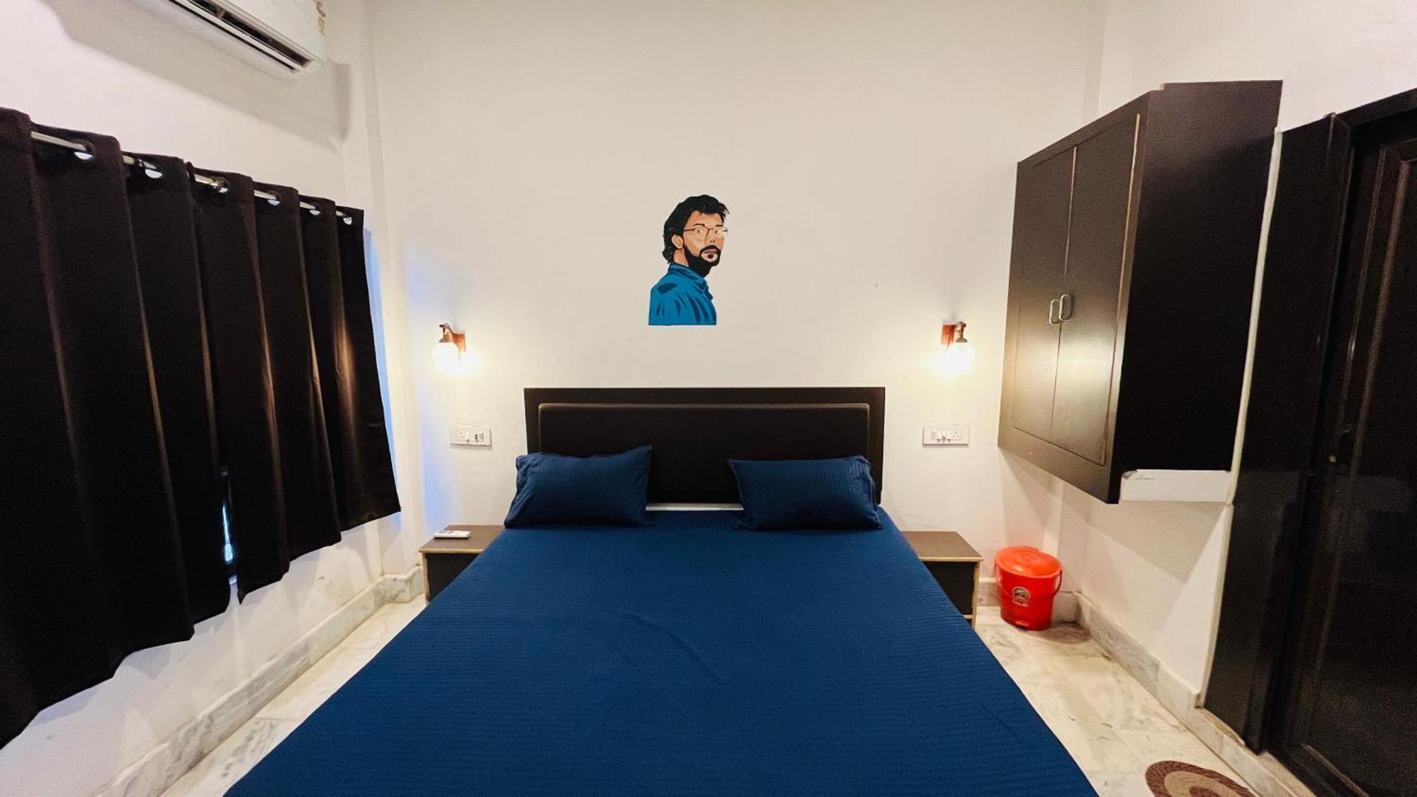 El Profesor Varanasi Bagian luar foto